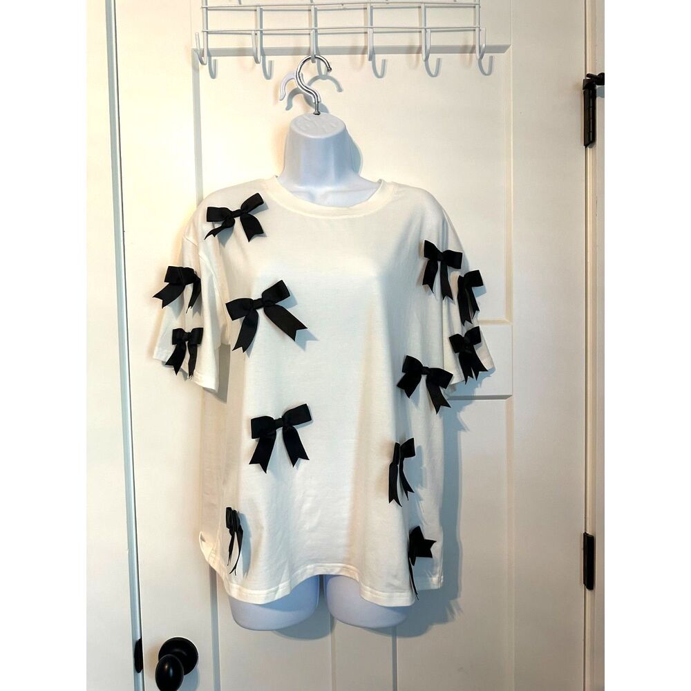 Why Dress Medium White Tee with Black Grosgrain Ribbon Bows